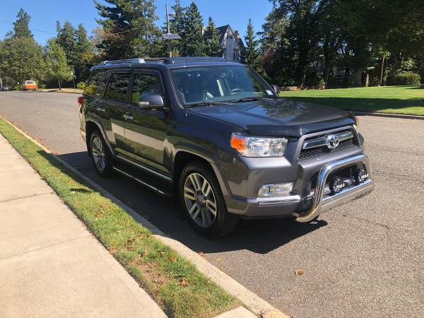 2013 Toyota 4Runner Limited 1 owner low miles for sale in Teaneck, NY – photo 7