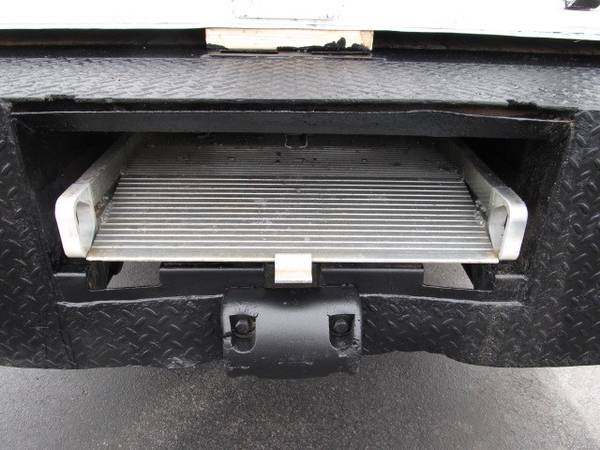 2012 Isuzu NPR 20 Box Pull-out Ramp Curbside Door for sale in Spencerport, NY – photo 8