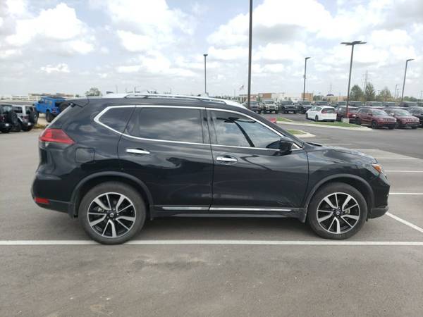2018 NISSAN ROGUE SL AWD LEATHER LOADED LIKE NEW 1 OWNER MUST SEE -... for sale in Owasso, OK – photo 3