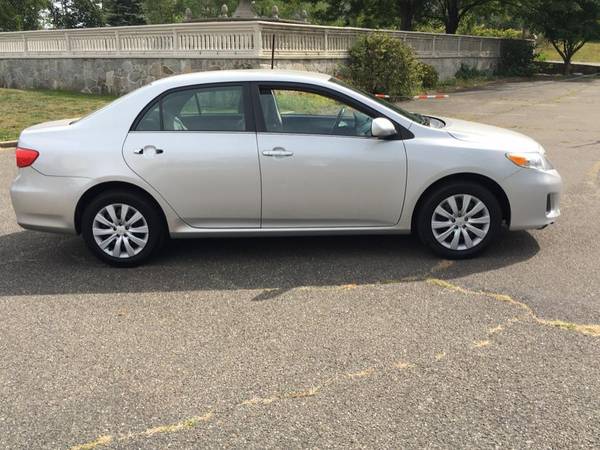 2013 Toyota Corolla Base -EASY FINANCING AVAILABLE - cars & trucks -... for sale in Bridgeport, NY – photo 9
