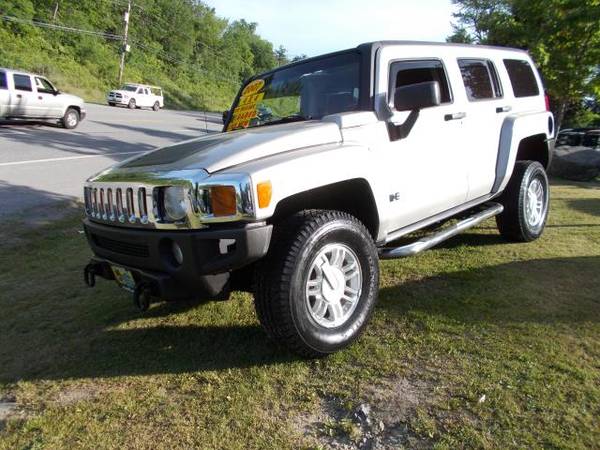 2007 HUMMER H3 4WD 4dr SUV for sale in Cohoes, NY – photo 2