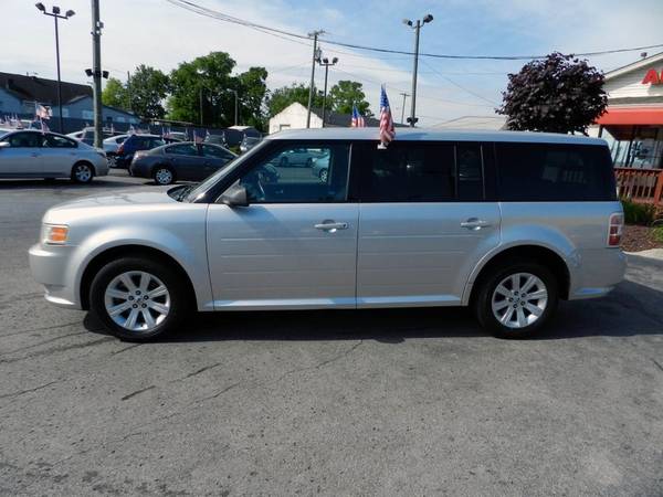 2010 Ford Flex SE ONE OWNER, Since 1963 - - by for sale in Nashville, TN – photo 3