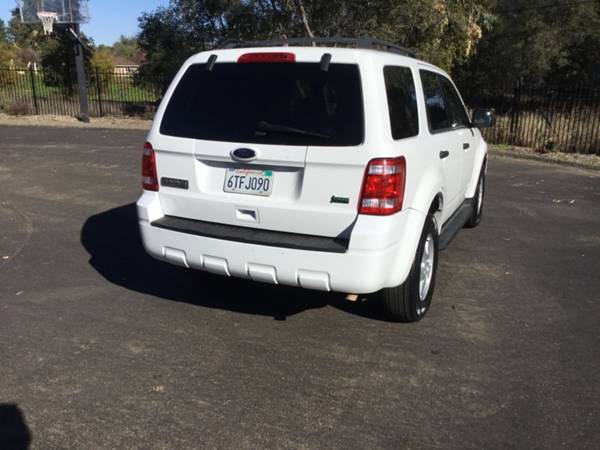 2010 Ford Escape AWD XLT - - by dealer - vehicle for sale in Loomis, CA – photo 7