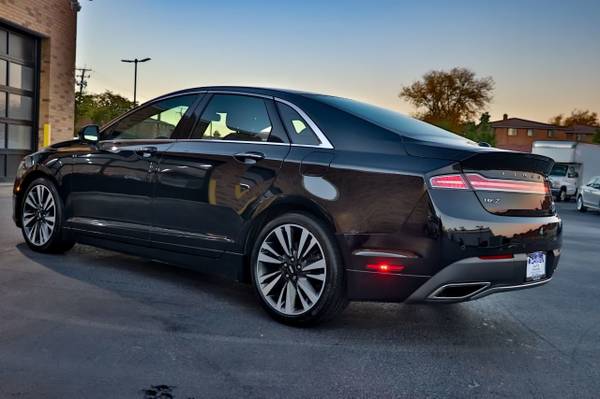 2017 *Lincoln* *MKZ* *Reserve AWD* Diamond Black Met - cars & trucks... for sale in Oak Forest, IL – photo 4