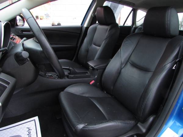 2012 MAZDA 3 GRAND TOURING**SUPER CLEAN**LOW MILES**FINANCING AVAILABL for sale in redford, MI – photo 10