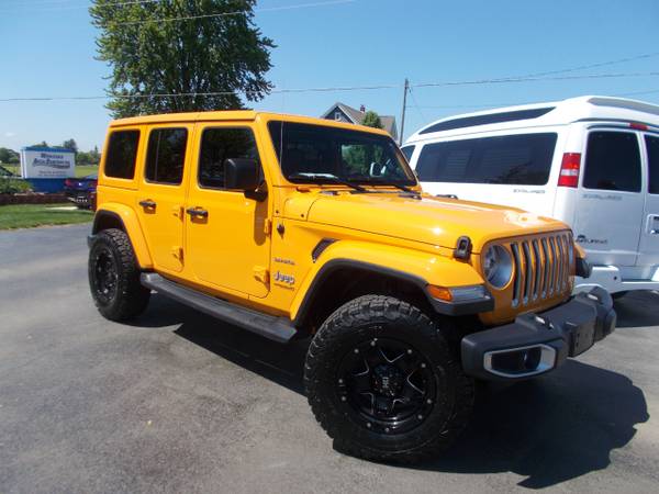 2018 Jeep Wrangler Unlimited Sahara 4x4 for sale in Frankenmuth, MI – photo 10