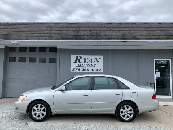 2004 Toyota Avalon XL (ONLY 122, 432 MILES! - - by for sale in Warsaw, IN – photo 14