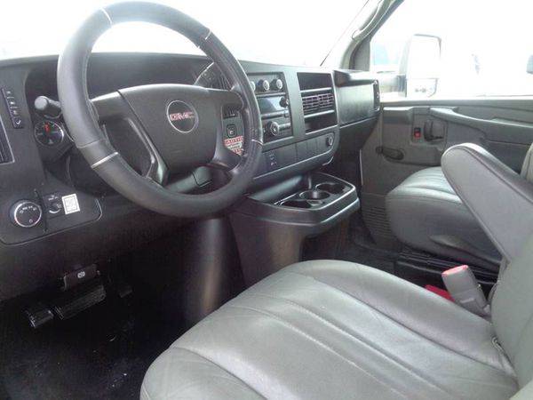 2012 Chevrolet Chevy Express Cutaway G3500 3500 16 ft BOX TRUCK GMC... for sale in Hialeah, FL – photo 22