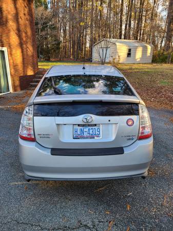 2006 Toyota Prius for sale - cars & trucks - by owner - vehicle... for sale in Durham, NC – photo 4