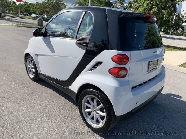 2009 Smart Fortwo Passion Coupe One Owner Low Miles Clean Carfax... for sale in Pompano Beach, FL – photo 3