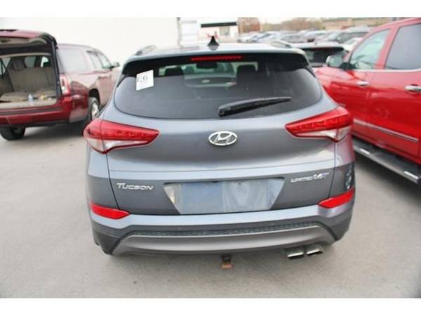 2016 Hyundai Tucson Limited - SUV - cars & trucks - by dealer -... for sale in Bartlesville, OK – photo 4