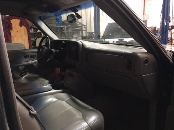 2002 chevy dually bad motor for sale in Woodway, TX – photo 8