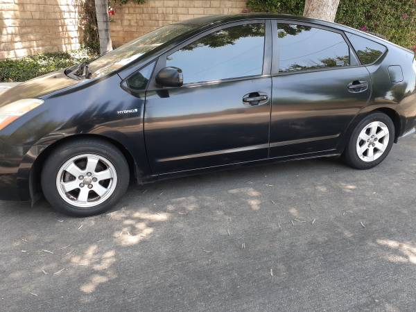 08 Toyota Prius newer main battery looks great stolen catalytic for sale in Canoga Park, CA – photo 11