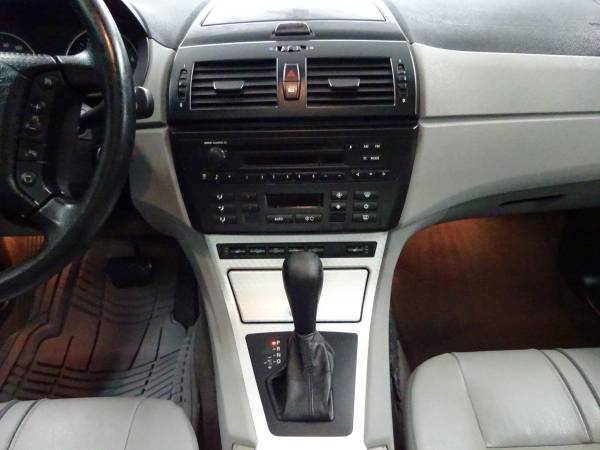 2005 BMW X3*Heated leather*Sunroof*www.carkingsales.com - cars &... for sale in West Allis, WI – photo 7