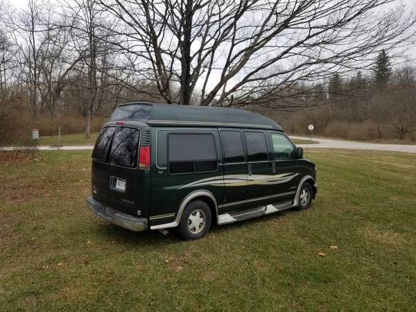 2003 Chevy high top van great condition!! - cars & trucks - by owner... for sale in Middletown, OH – photo 3