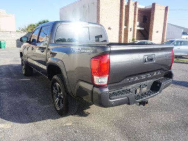 ►►►2019 Toyota Tacoma Double Cab - cars & trucks - by dealer -... for sale in Metairie, FL – photo 5