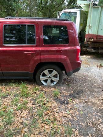 Car for parts for sale in Johns Island, SC – photo 3
