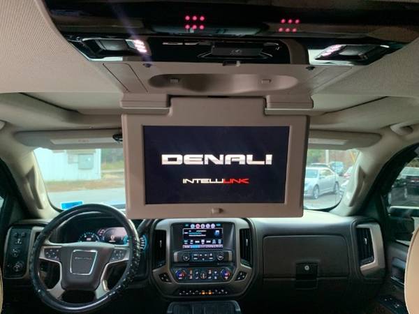 2017 GMC Sierra 3500HD Denali Crew Cab 4WD - cars & trucks - by... for sale in Plaistow, ME – photo 24