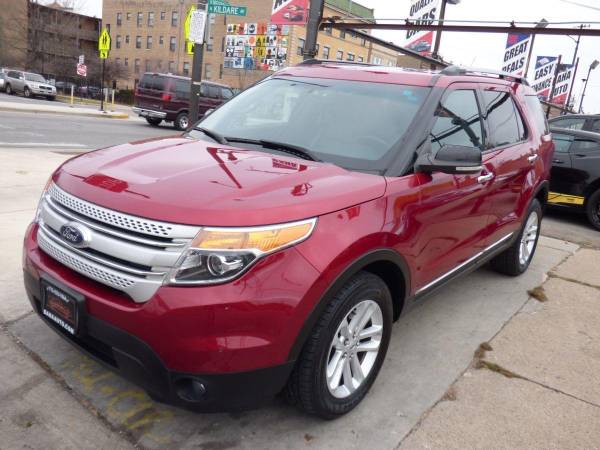 2015 Ford Explorer XLT - Call or TEXT! Financing Available! - cars &... for sale in Chicago, IL – photo 3