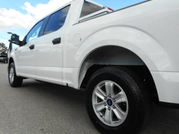2016 FORD F-150 XLT SUPERCREW 5.5-FT. BED - cars & trucks - by... for sale in Winterville, NC – photo 12