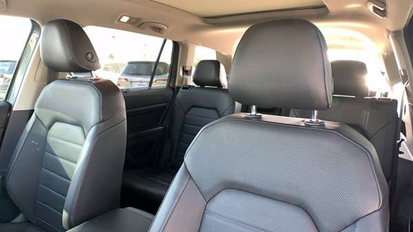 2018 VW Volkswagen Atlas 3 6L V6 SEL Premium hatchback - cars & for sale in Carson City, NV – photo 22