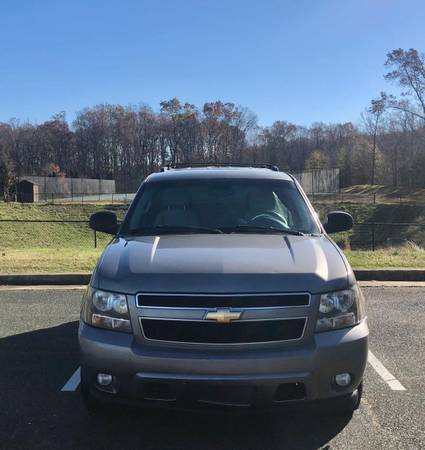 2007 Chevy TAhoe 4WD - cars & trucks - by dealer - vehicle... for sale in Fredericksburg, VA – photo 2