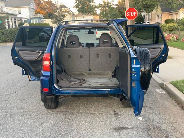 2004 Toyota RAV4 L 4x4 perfect condotion blue-black for sale in Lawrence, NY – photo 4