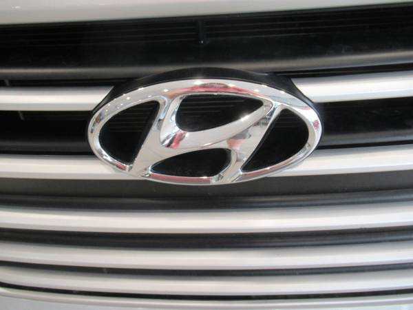 2018 Hyundai Elantra SEL 2.0L Auto - cars & trucks - by dealer -... for sale in Missoula, MT – photo 9