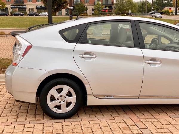 2011 Toyota Prius Prius II - cars & trucks - by dealer - vehicle... for sale in Aurora, IL – photo 12