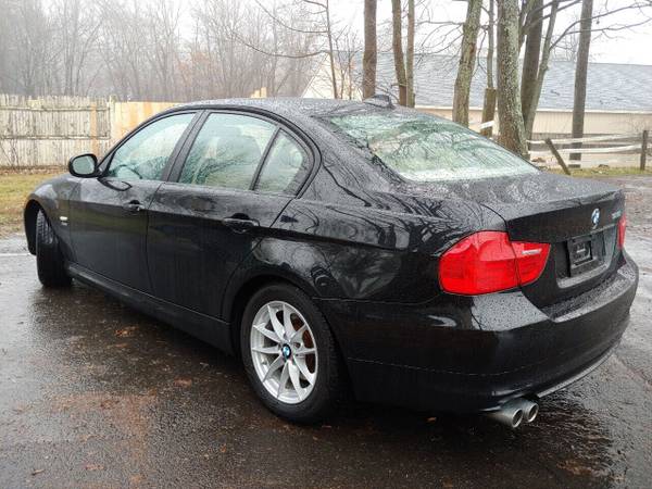 2010 BMW 3 Series 328i XDrive AWD 4dr Sedan - cars & trucks - by... for sale in Derry, ME – photo 3