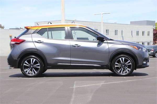 2019 Nissan Kicks FWD 4D Sport Utility/SUV SR - - by for sale in Sunnyvale, CA – photo 8