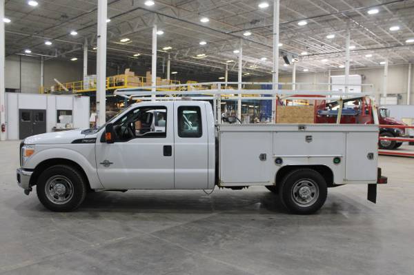 '13 Ford F350 XL SD SuperCab Utility Truck for sale in West Henrietta, NY – photo 6