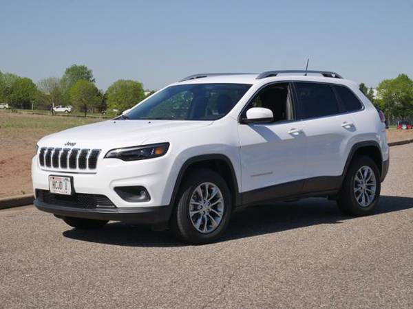 2019 Jeep Cherokee Latitude Plus for sale in Hudson, MN – photo 4