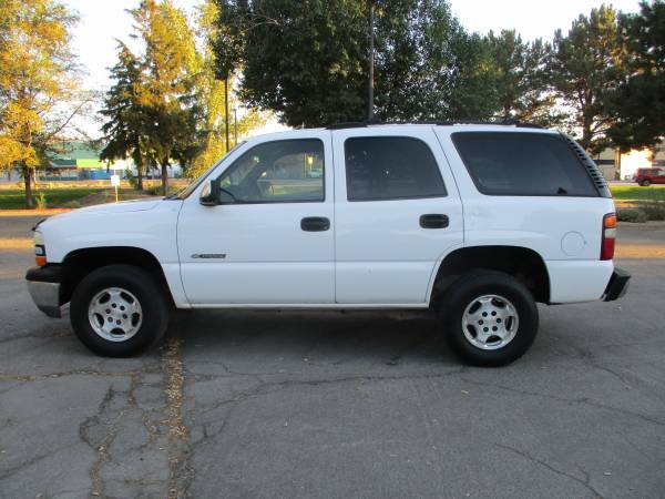 2002 Chevrolet Tahoe, 4x4, auto, 5.3 V8, loaded, smog, SUPER CLEAN!... for sale in Sparks, NV – photo 5