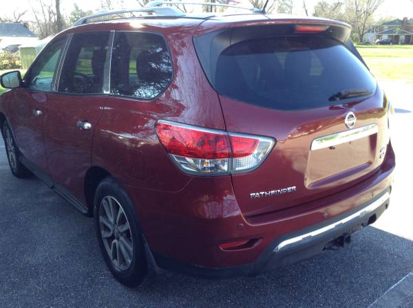 NISSAN 2015 PATHFINDER 4WD SE LOW MILES - cars & trucks - by dealer... for sale in Clinton, District Of Columbia – photo 4