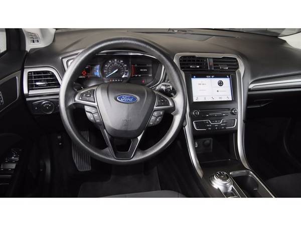 2017 Ford Fusion SE - cars & trucks - by dealer - vehicle automotive... for sale in Carlsbad, CA – photo 17
