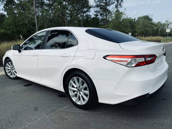 2018 Toyota Camry LE! for sale in Jacksonville, FL – photo 9