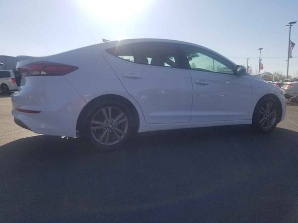 2017 Hyundai Elantra SE w/ 77K miles and lots of features - cars &... for sale in Elkhart, IN – photo 4