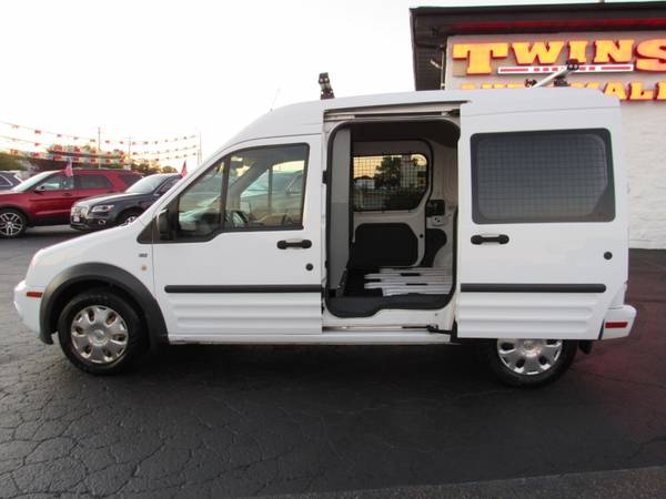 2011 Ford Transit Connect XLT - cars & trucks - by dealer - vehicle... for sale in Rockford, IL – photo 5