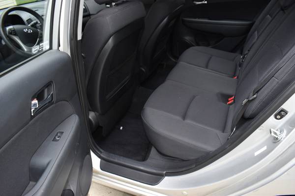 2012 Hyundai Elantra 44, 000 miles Clean! 7800 OBO for sale in Kingston, TN – photo 13