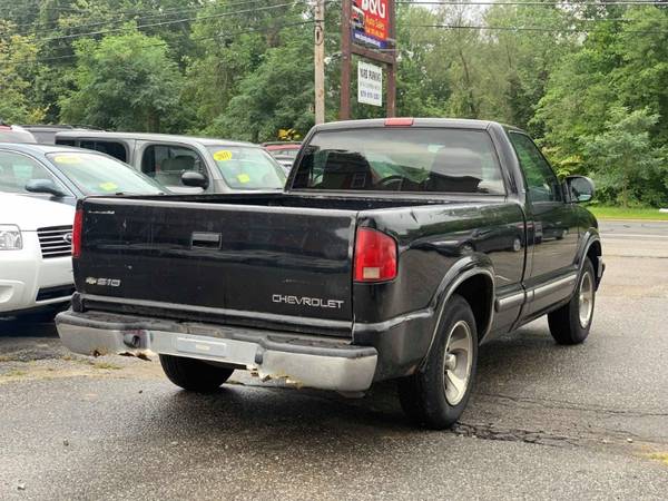 2001 Chevrolet S10 Pickup LS LOW MILEAGE ( 6 MONTHS WARRANTY ) for sale in North Chelmsford, MA – photo 4