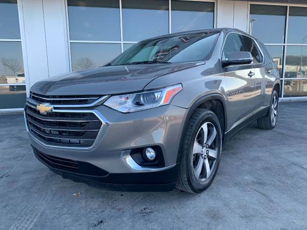 2018 Chevrolet Traverse AWD 4dr LT Leather w/3LT - cars & for sale in Omaha, NE – photo 3