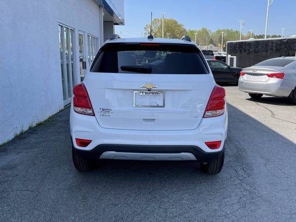 2018 Chevy Chevrolet Trax LT suv White - - by dealer for sale in Salisbury, NC – photo 5