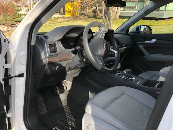 2018 Audi Q5 2.0T Prem Plus Pkg WHITE 9k miles - cars & trucks - by... for sale in Boulder, CO – photo 8