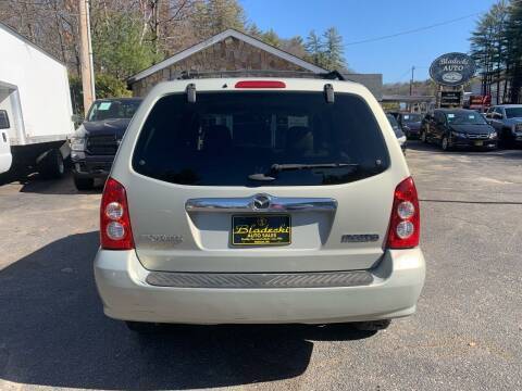 5, 999 2005 Mazda Tribute S 4WD Only 103k Miles, LEATHER, Clean for sale in Belmont, ME – photo 6