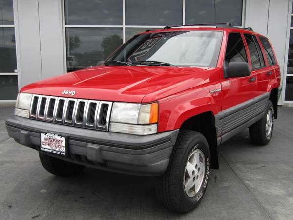 1993 *Jeep* *Grand Cherokee* *4dr Laredo 4WD* Red for sale in Omaha, NE – photo 3