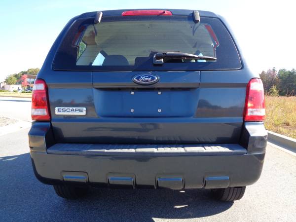 2008 Ford Escape XLS ++ 1 Owner + 83,000 Miles ++ - cars & trucks -... for sale in Greenville, NC – photo 6