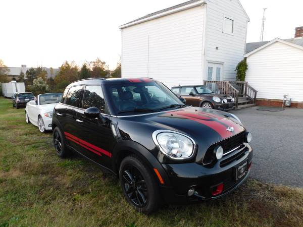 2011 Mini Cooper Countryman S 6 speed Manual Loaded - cars & trucks... for sale in Mooresville, NC