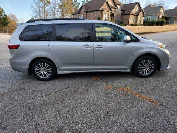 2019 TOYOTA SIENNA XLE - - by dealer - vehicle for sale in Inman, SC – photo 8