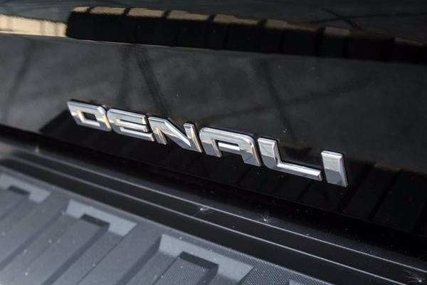 2016 GMC Sierra 3500 DURAMAX DUALLY Diesel LB 4x4 4WD Denali Truck -... for sale in Lynnwood, AK – photo 17